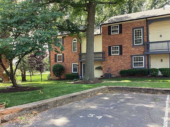 2nd image of 54 Conway Cove Dr