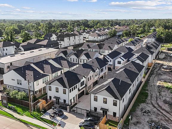 2nd image of 2590 W Tidwell Rd