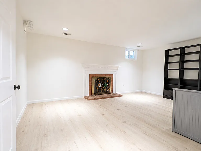 12117 Gatewater Dr — Photo 20