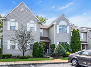 1602 Wagon Wheel Ct, Freehold, NJ 07728