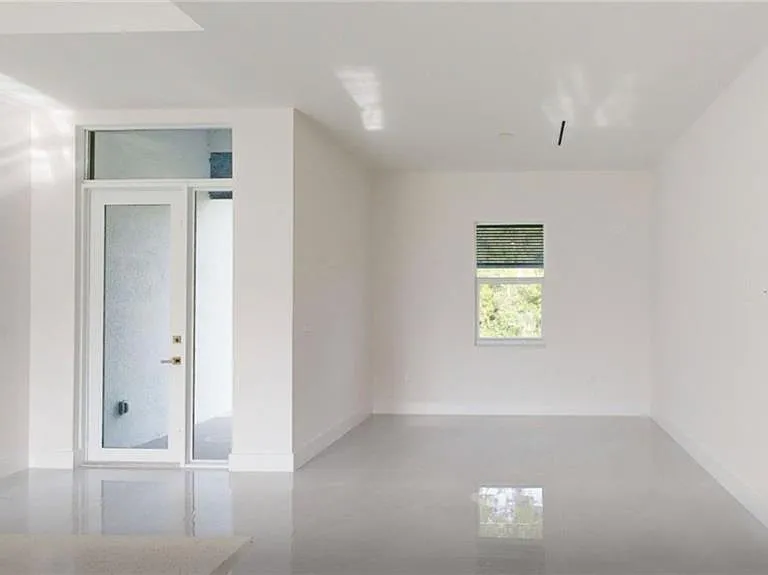 6108 Stratton Rd — Photo 5