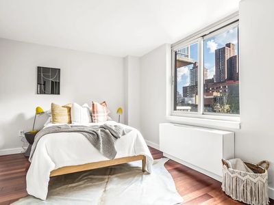 206 E 95th St APT 8A, New York, NY, 10128