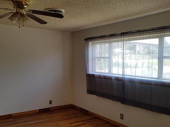 2nd image of 103 Davenport St