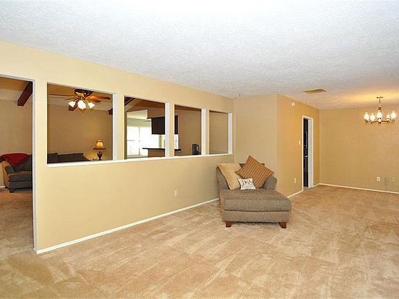 5th image of 3814 Bear Lake Dr