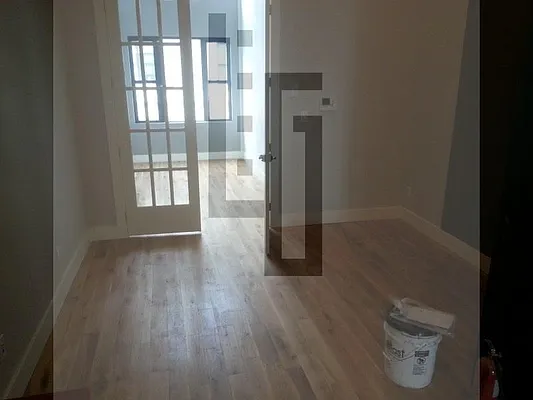 Rented by Loom Group | media 5