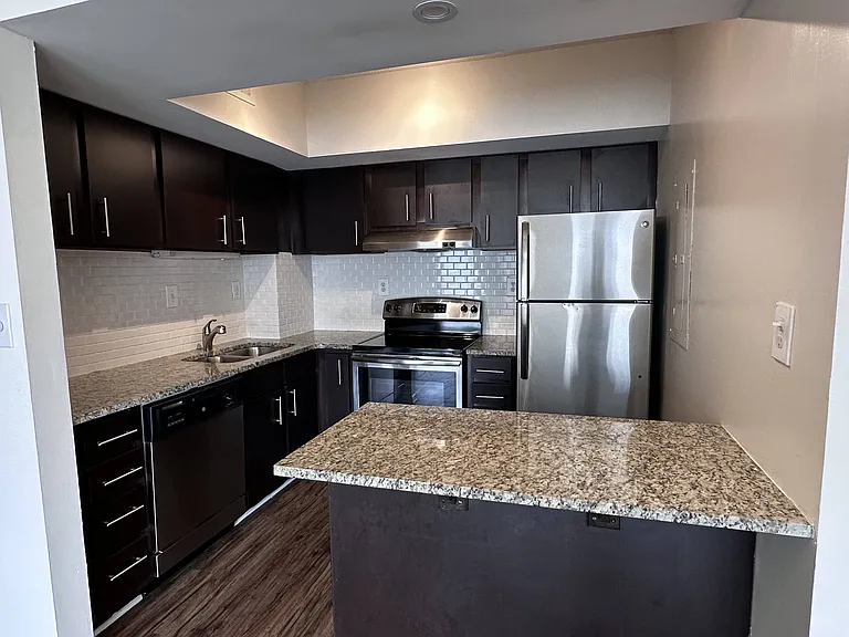 Wesley Townsend Apartments at Buckhead — Photo 75