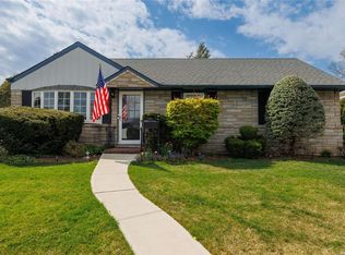 164 Andrew Ave, East Meadow, NY 11554