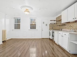 545A Lafayette Ave #1, Brooklyn, NY 11205
