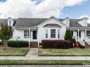 538 Pinecroft Dr, Clayton, NC 27520