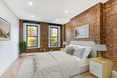 Rented by Living New York