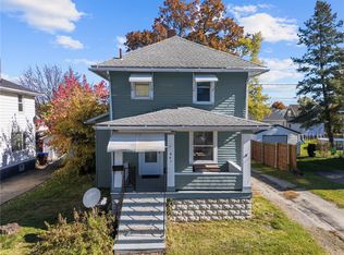 401 McClure Ave, Sharon, PA 16146
