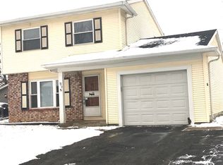 149 Monterey Dr, Bolingbrook, IL