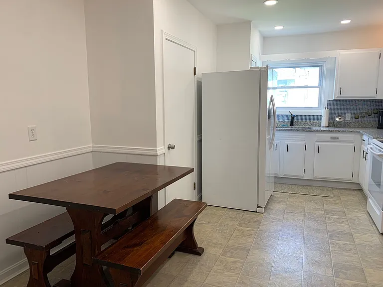 40 E Bowery St — Photo 7