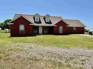 272591 E 1790th Rd, Comanche, OK 73529