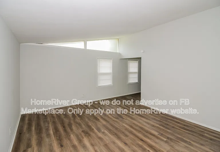 3020 Knight Rd — Photo 3