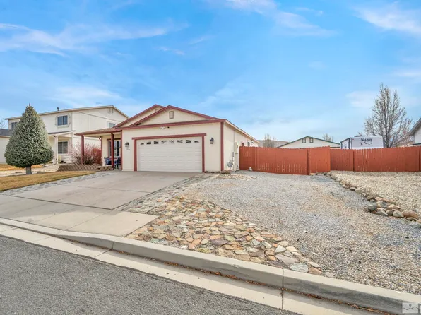 18100 Hazelnut Dr, Reno, NV 89508