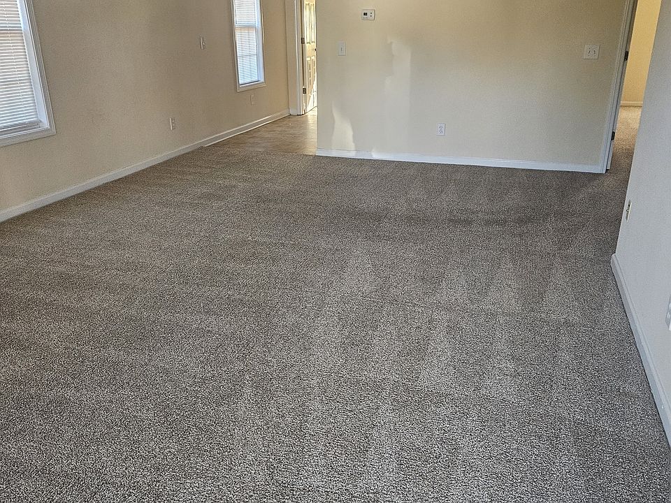 1st image of 105 Katie Ln #105