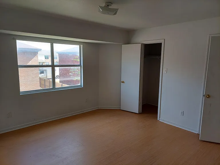 2810 Cantabrian Dr #D — Photo 5
