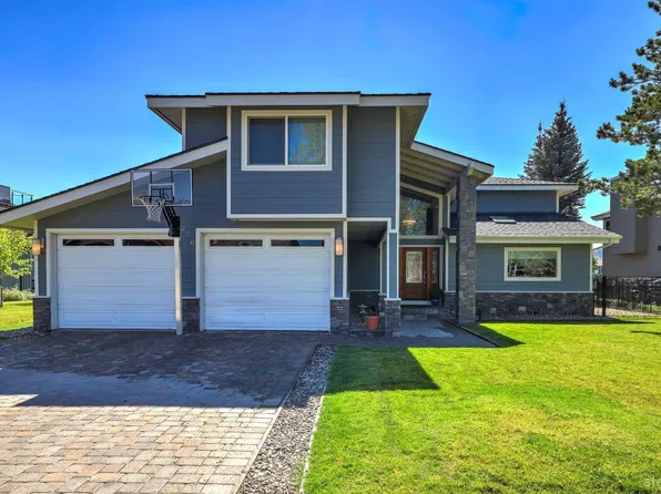 276 Beach Dr, South Lake Tahoe, CA 96150