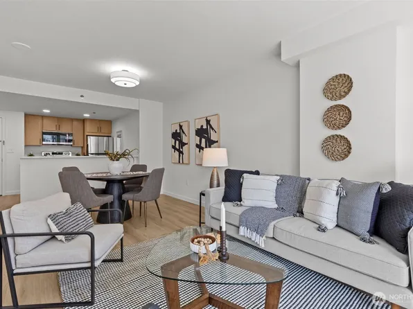 2600 2nd Avenue #504, Seattle, WA 98121