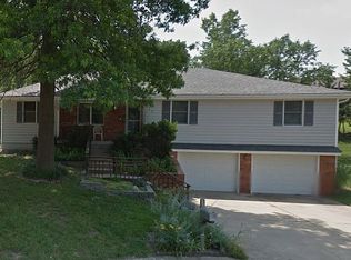 517 Wells Rd, Platte City, MO 64079