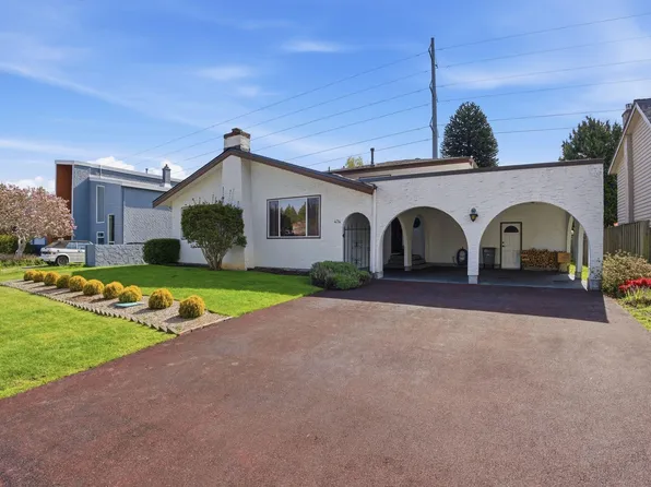474 Shannon Way, Delta, BC V4M 2W5