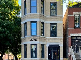 3765 N Kenmore Ave #3E, Chicago, IL 60613