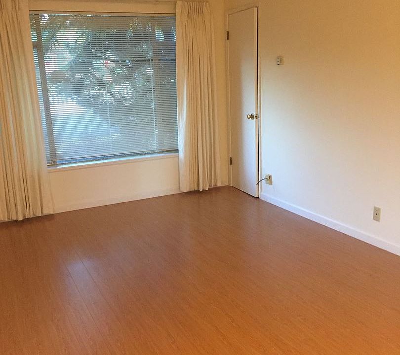2nd image of 2012 Clarice Ln APT 1