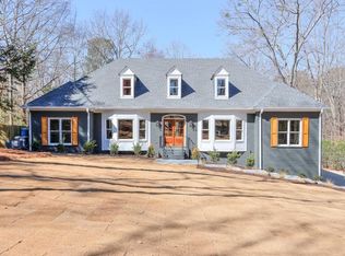 80 Connemara Rd, Roswell, GA 30075