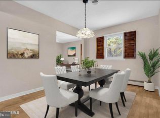 37 Zeeland Dr, Toms River, NJ