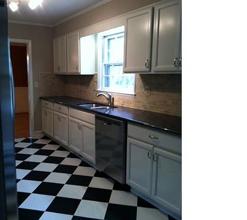 2nd image of 7056 Foxworth Dr