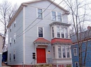 73 Evergreen St, Providence, RI 02906