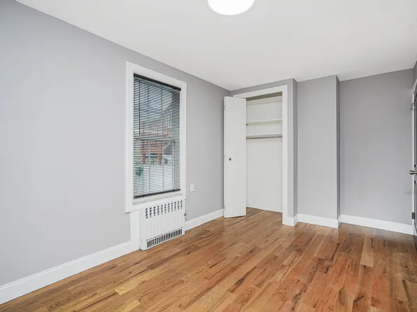 200 Bay 7th Street image 29 of 49