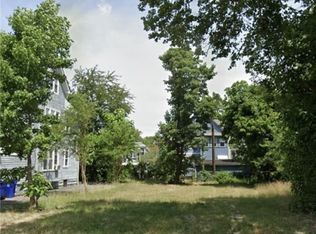 9909 Parkgate Ave, Cleveland, OH