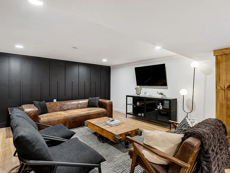 3261 Schoolhouse Dr — Photo 27