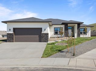 1056 Makah Ct, Richland, WA 99352
