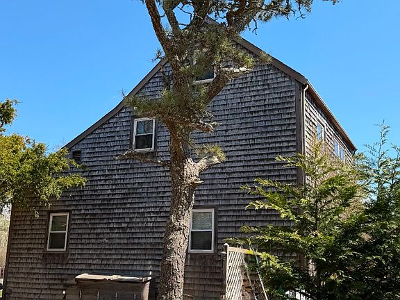 4th image of 27 Macy Rd
