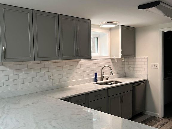 Another view of the kitchen