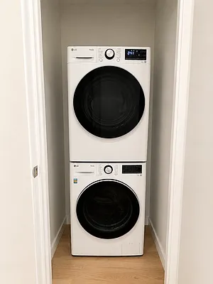 Laundry, photo 1