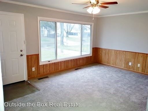 3rd image of 3674 Ark Ave