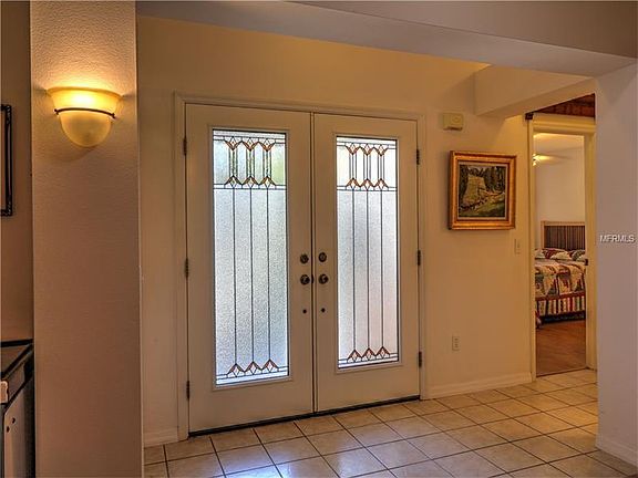 4th image of 1518 Cervantes Pl
