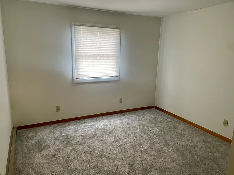 7871 McQuaid Rd — Photo 13