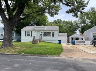 8206 Fay Dr, Saint Louis, MO 63134