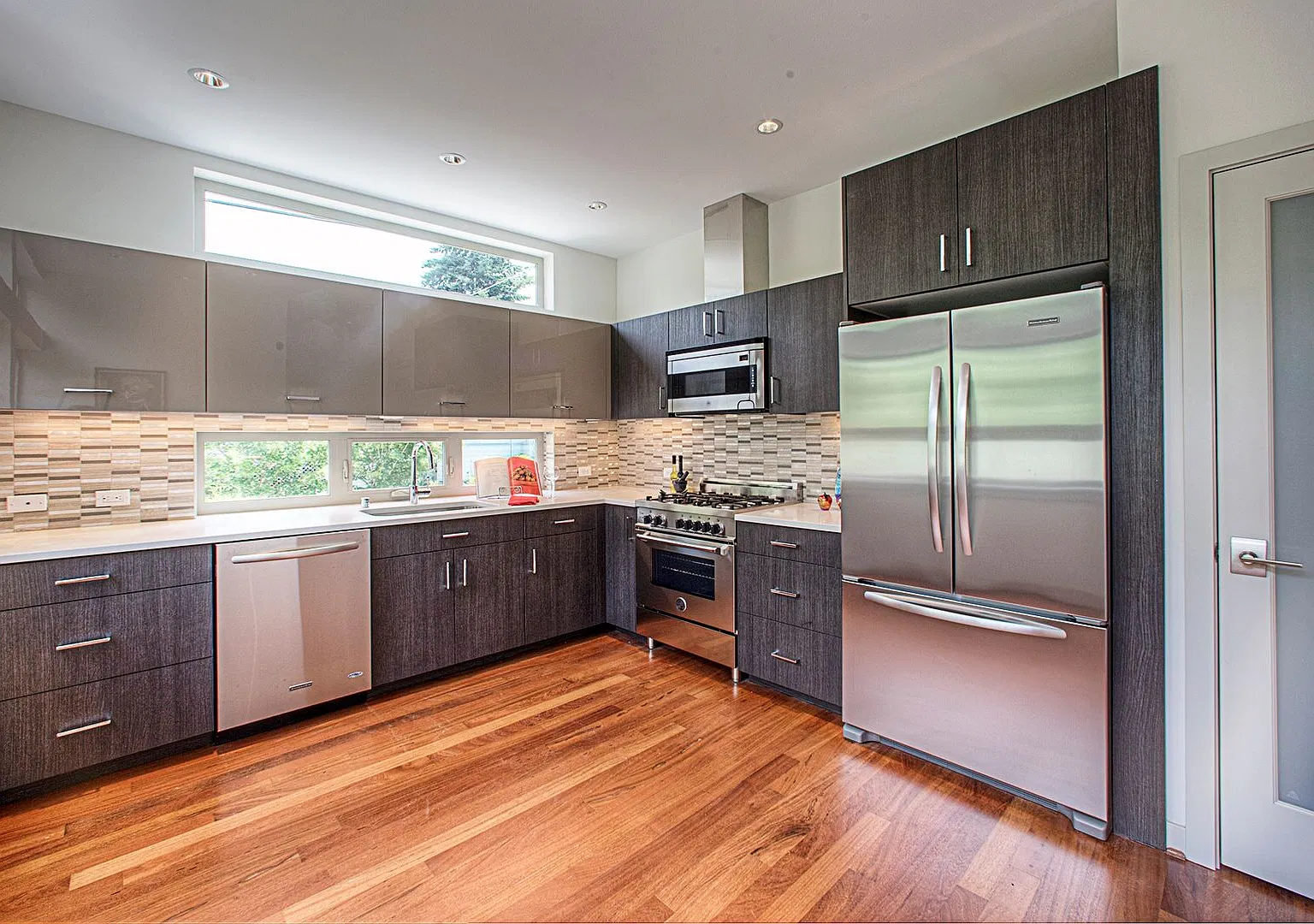 3Bd/3.5Ba Seattle Townhome — Photo 4
