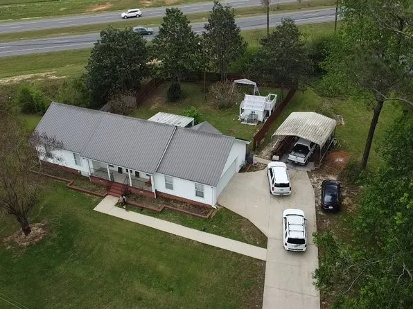 863 Berkshire Ct, Thomasville, AL 36784