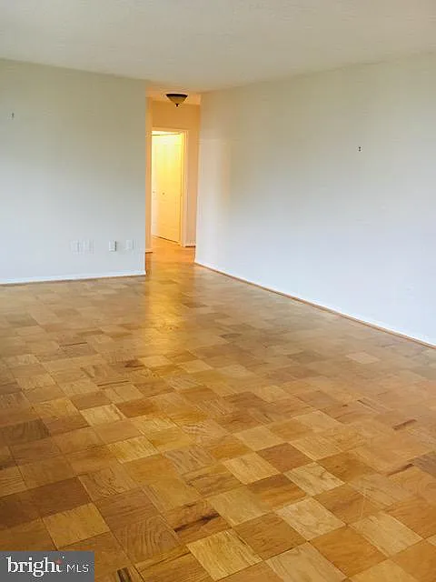 3 bed, 1712 sqft, $3,200 — Photo 2