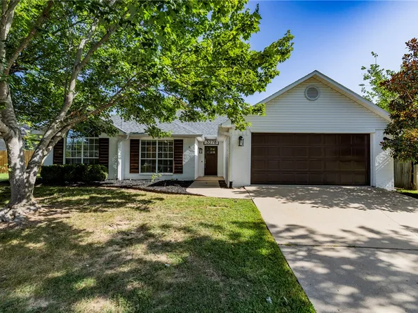 3278 W Barite Dr, Fayetteville, AR 72704