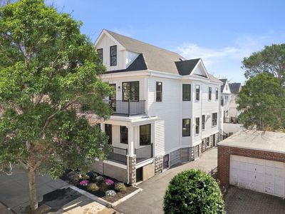 9 Packard Ave, Somerville, MA, 02144