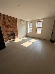 242 Albany Avenue, #2