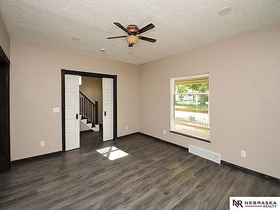 4th image of 416 N 16th St